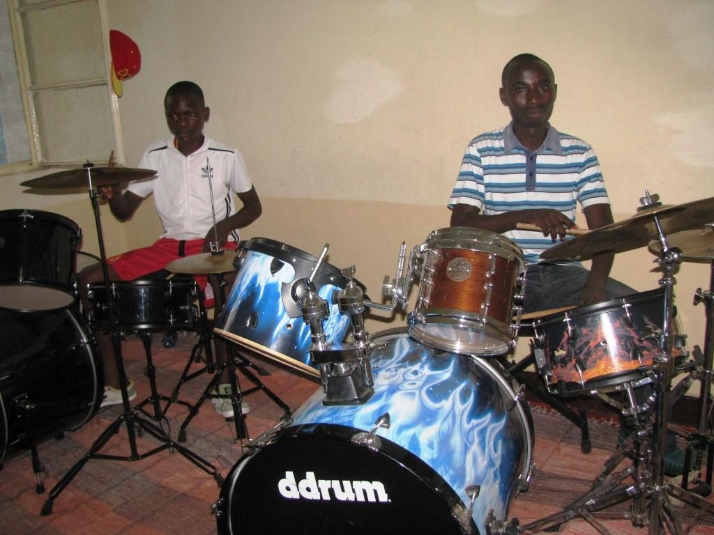 The Amahoro music school in Burundi