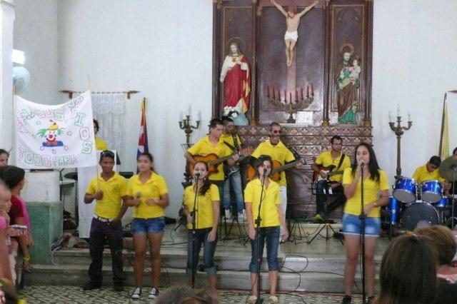 La scuola di musica Sonr&iacute;e a Rodas, Cuba